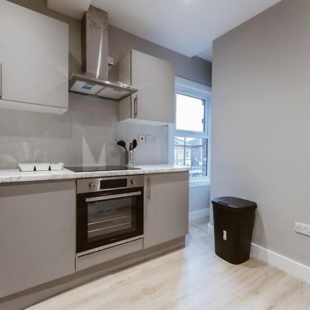 Charming Central London Kitchenette - Your Ideal Stay In The Heart Of The City Kültér fotó